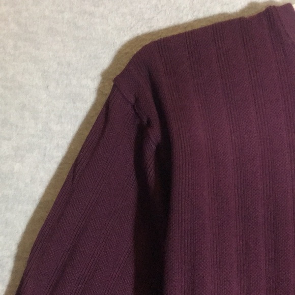 WOOLRICH 100% Cotton Quality Fabric and ConstructionCrew Neck Wardrobe Staple - Picture 8 of 16